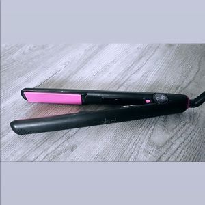 GHD 1” flatiron
